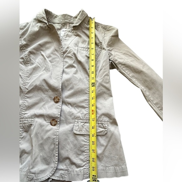 Old Navy Tan Women’s Light Weight Blazer • Used • Size: Small​ - Picture 4 of 8